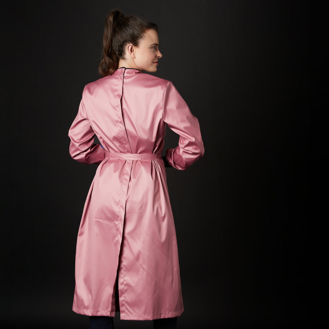 bata para mujer en color rosa