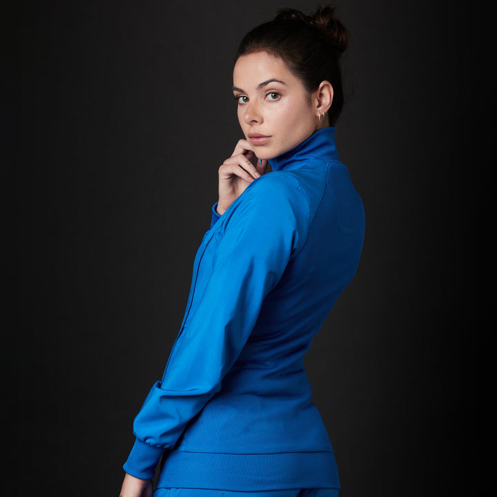 chaqueta para mujer en color azul