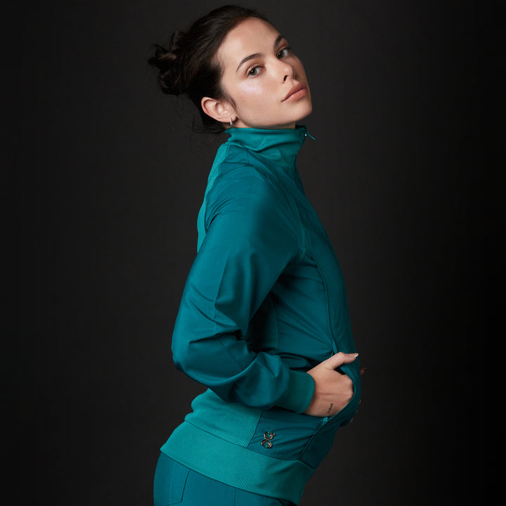 chaqueta para mujer en color verde