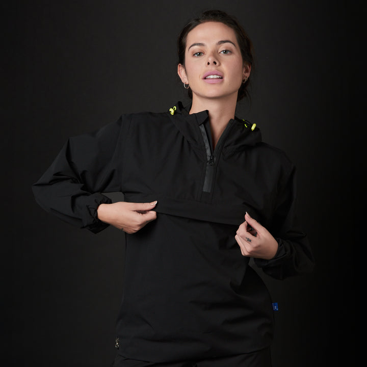 sudadera para mujer en color negro